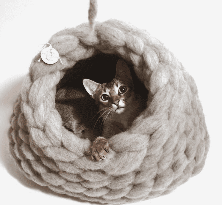 Grotte en laine pour chat